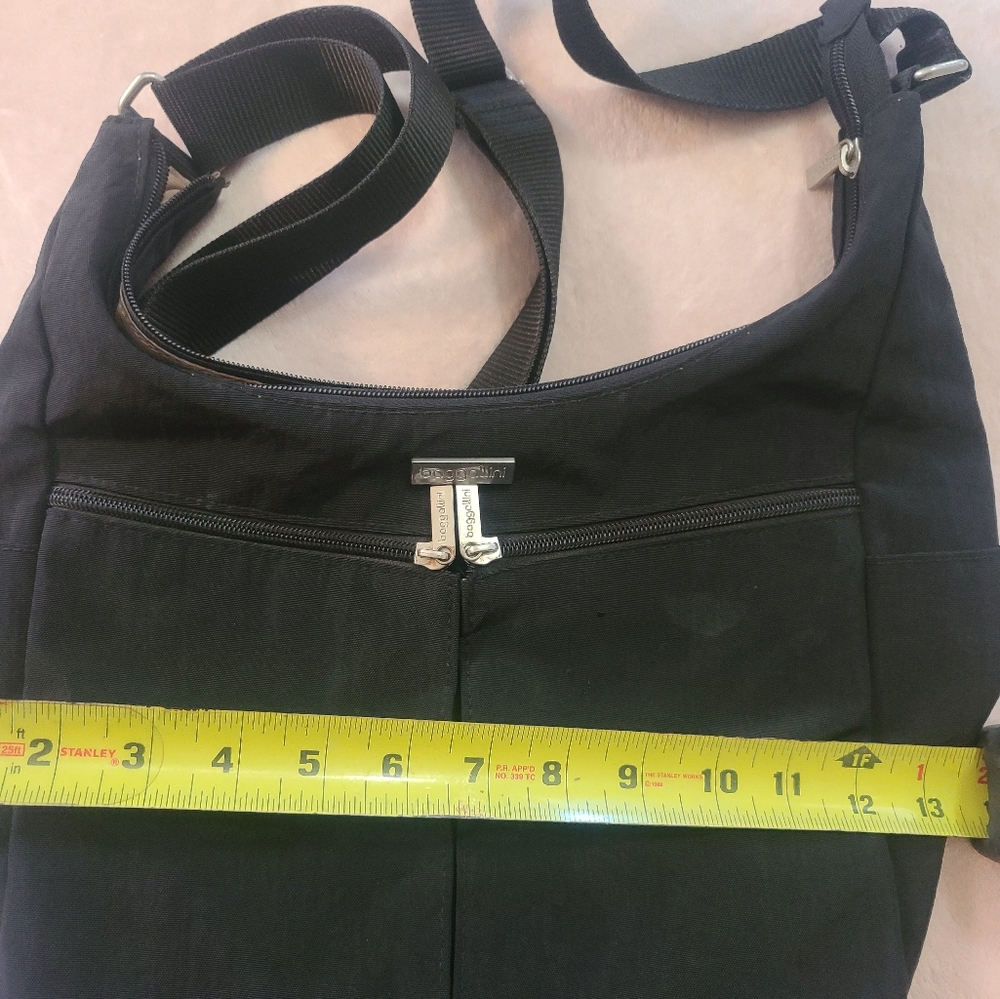 Baggallini bag